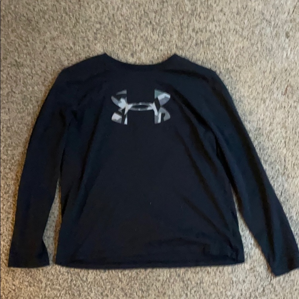 Long sleeve Under Armour shirt